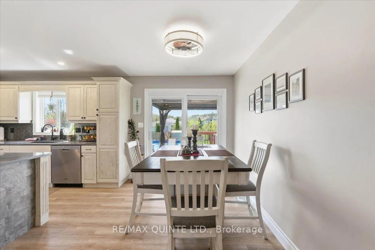 Photo 19 of 29 Stonegate Crescent, Quinte West, Frankford Ward — HOMEH