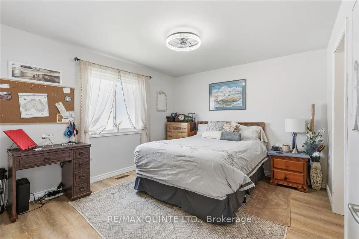 Photo 22 of 29 Stonegate Crescent, Quinte West, Frankford Ward — HOMEH