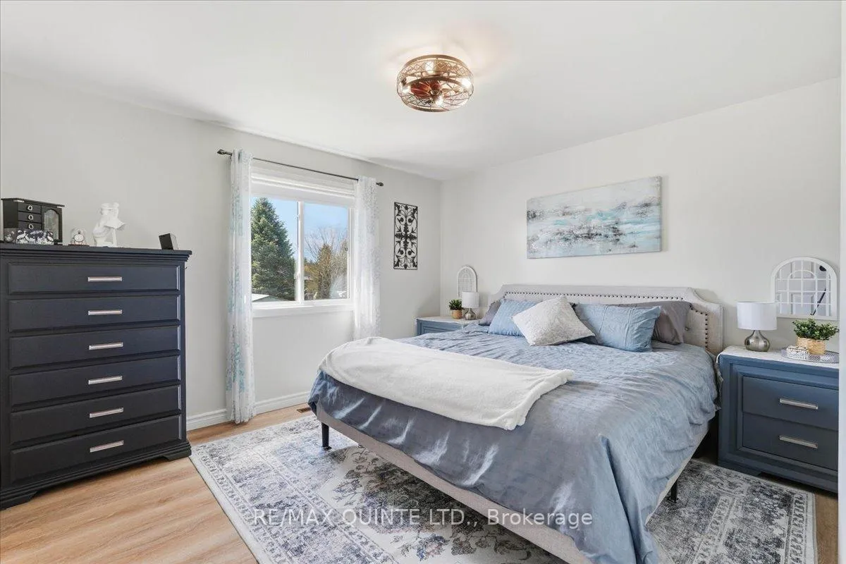 Photo 24 of 29 Stonegate Crescent, Quinte West, Frankford Ward — HOMEH