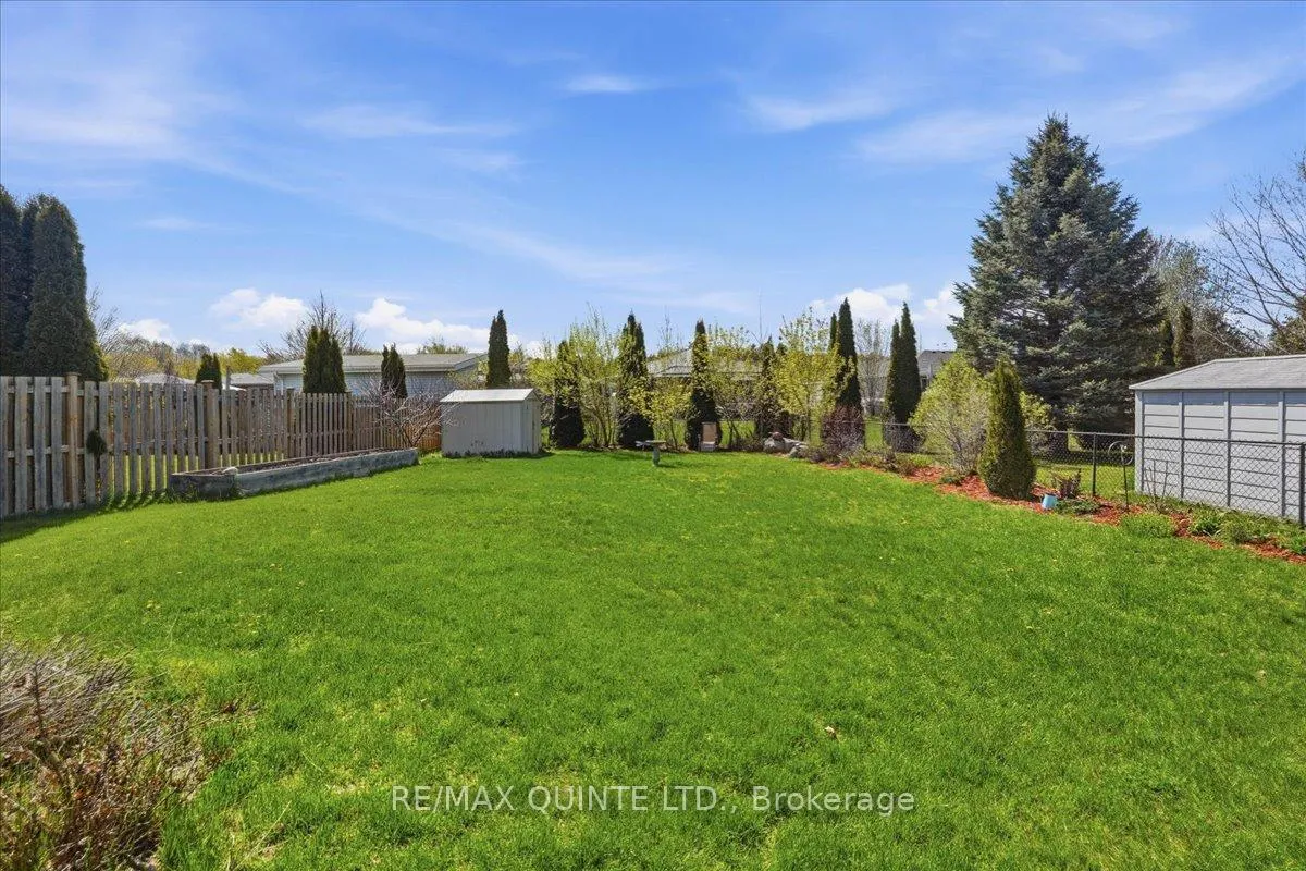 Photo 41 of 29 Stonegate Crescent, Quinte West, Frankford Ward — HOMEH