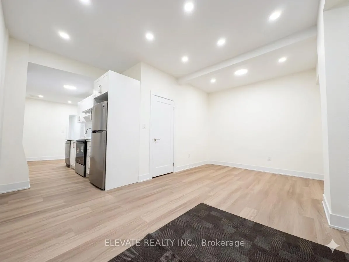 Front of Unit 3, 25 Homewood Avenue