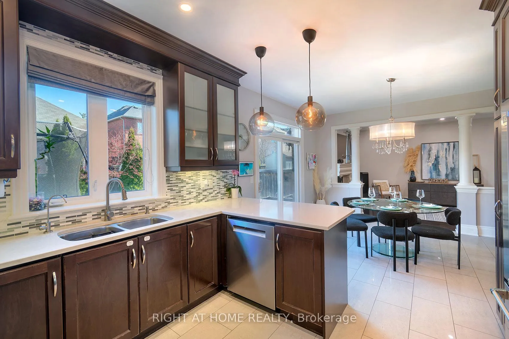Photo 15 of 464 Davos Road, Vaughan, Vellore Village — HOMEH