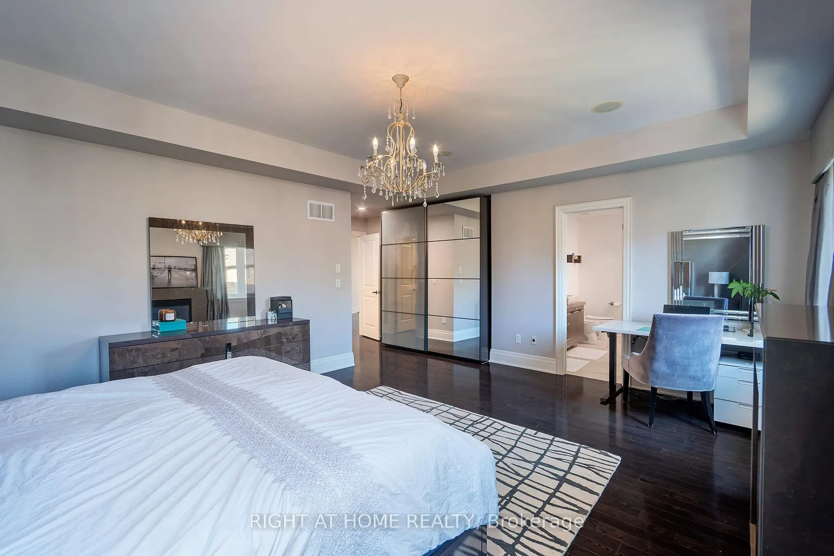 Photo 25 of 464 Davos Road, Vaughan, Vellore Village — HOMEH
