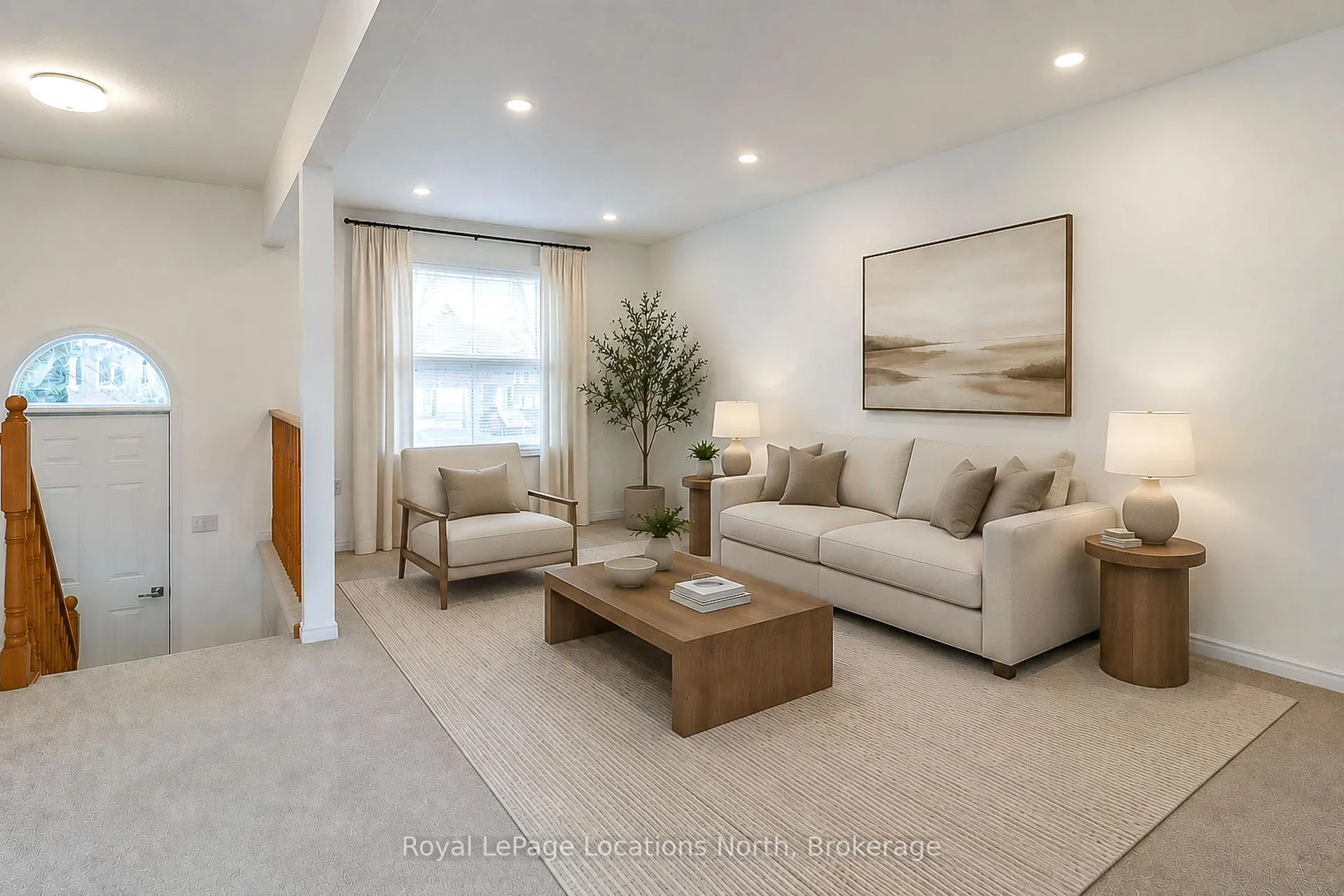 Photo 5 of 2 Langevin Drive, Wasaga Beach — HOMEH
