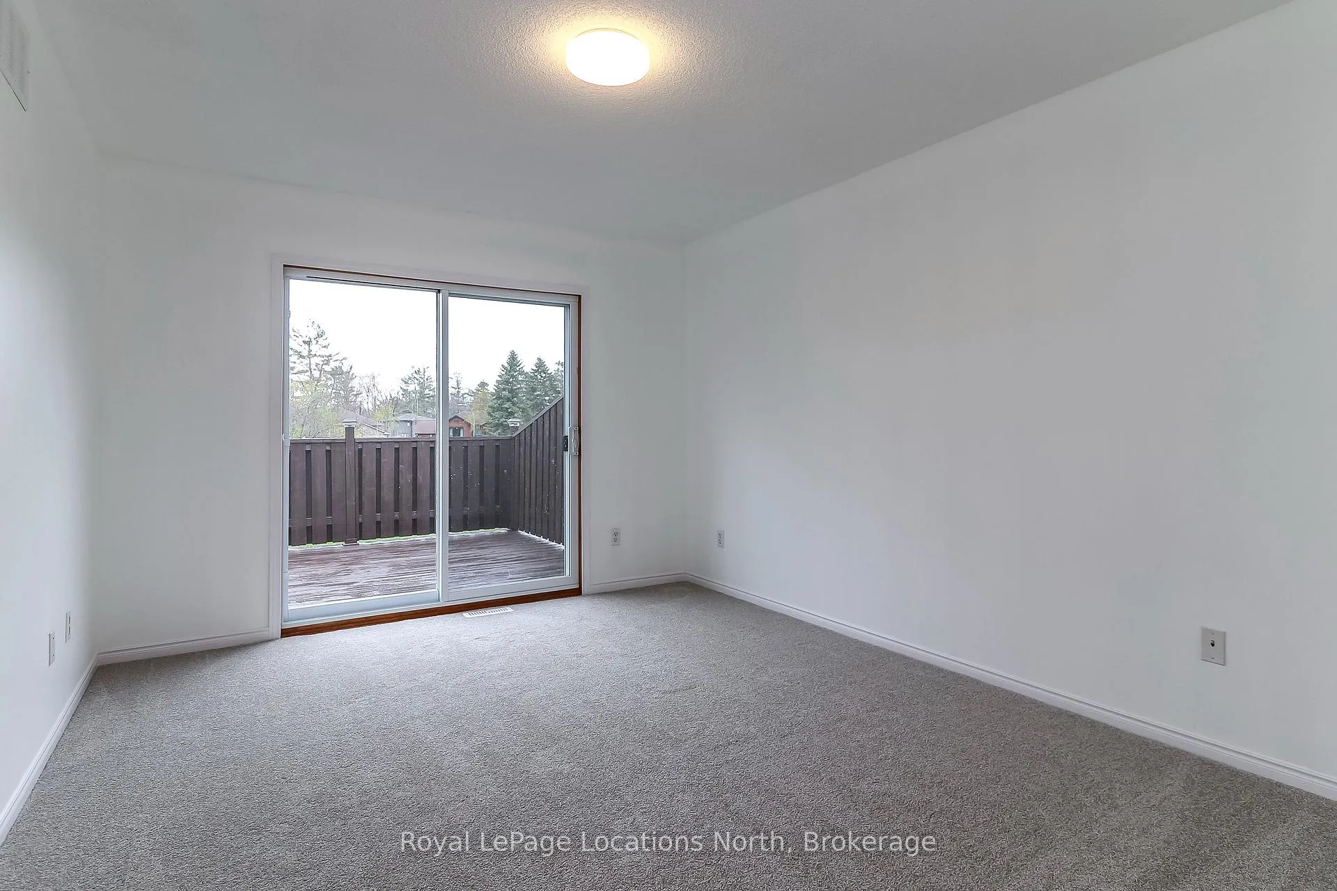 Photo 14 of 2 Langevin Drive, Wasaga Beach — HOMEH