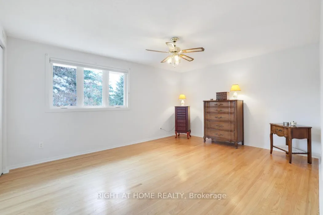 Photo 17 of 16 Lambert Drive, Ottawa, Sheahan Estates/Trend Village — HOMEH