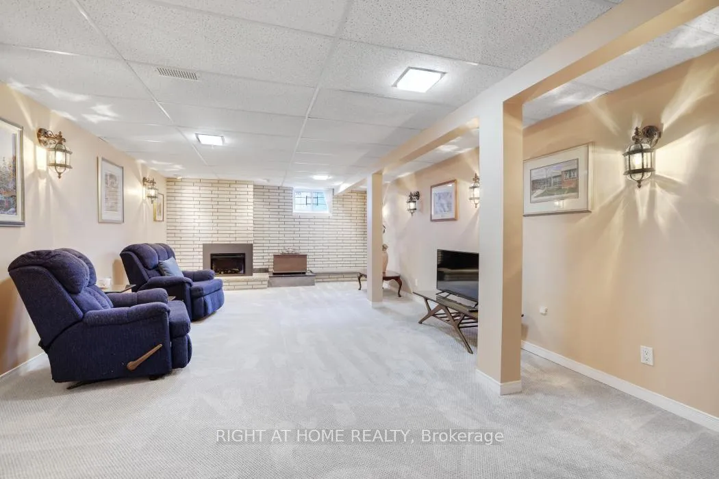 Photo 25 of 16 Lambert Drive, Ottawa, Sheahan Estates/Trend Village — HOMEH