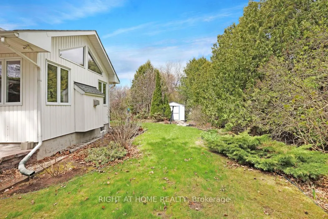 Photo 31 of 16 Lambert Drive, Ottawa, Sheahan Estates/Trend Village — HOMEH