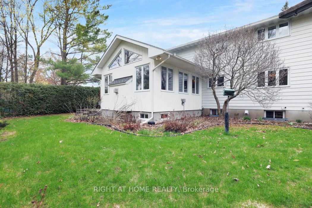 Photo 32 of 16 Lambert Drive, Ottawa, Sheahan Estates/Trend Village — HOMEH