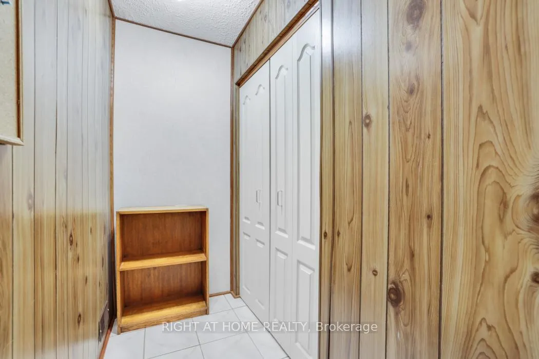 Photo 35 of 16 Lambert Drive, Ottawa, Sheahan Estates/Trend Village — HOMEH