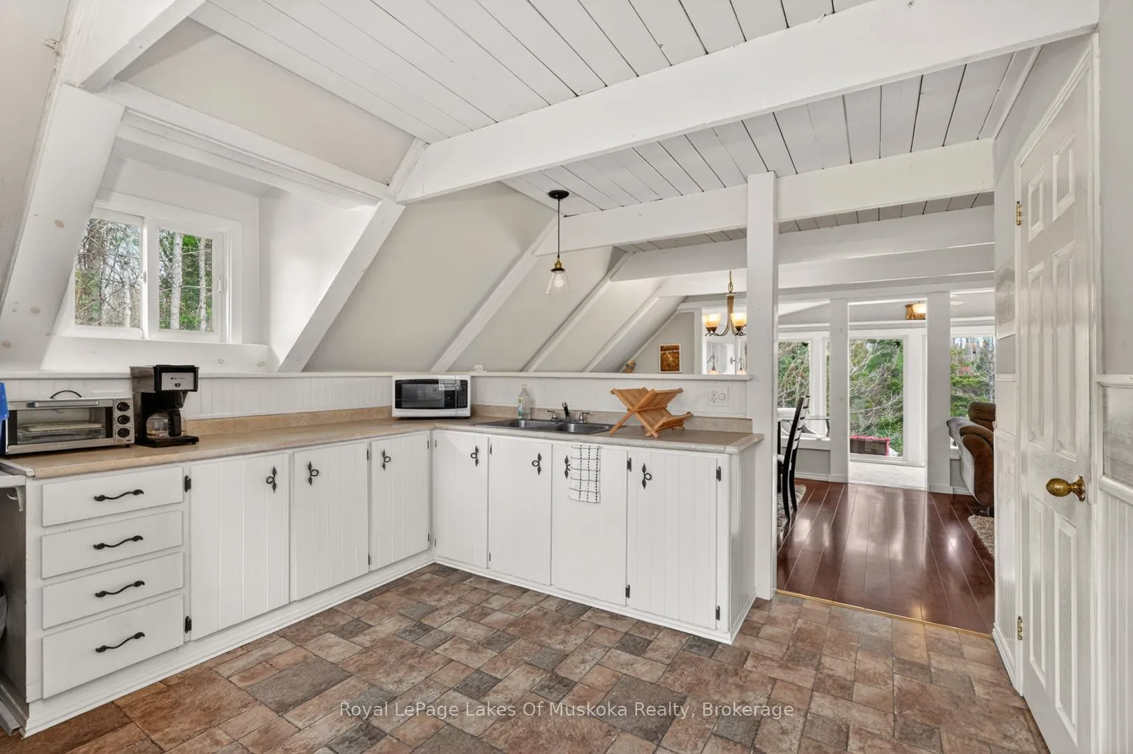 Photo 6 of 985 Katrine Road, Armour — HOMEH