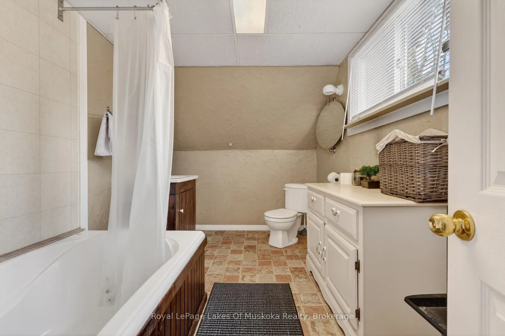 Photo 13 of 985 Katrine Road, Armour — HOMEH