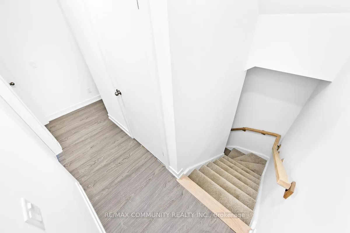 Photo 9 of Unit 303A, 16 Melbourne Avenue, St. Catharines, E. Chester — HOMEH