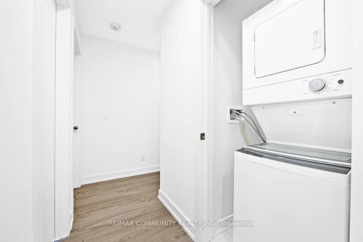 Photo 15 of Unit 303A, 16 Melbourne Avenue, St. Catharines, E. Chester — HOMEH