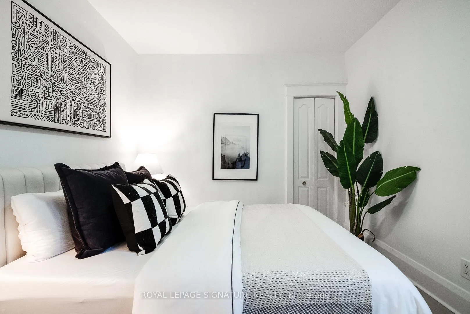 Photo 20 of Unit Upper, 216 Parkmount Road, Toronto, Greenwood-Coxwell — HOMEH