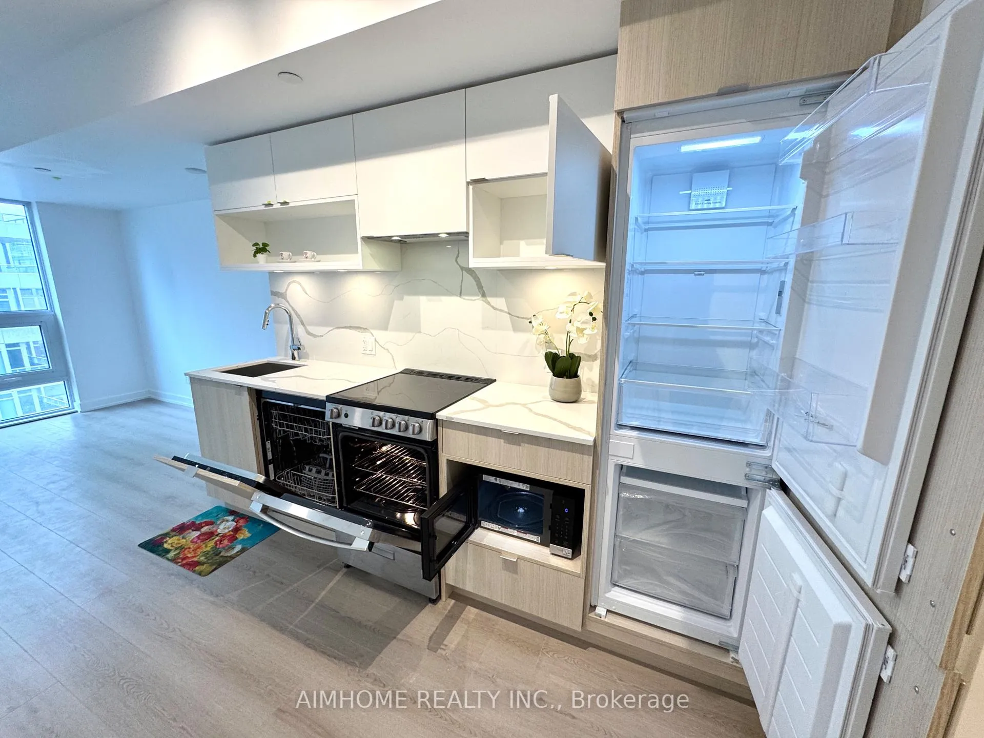 Photo 10 of Unit 2212, 100 Queen Street E, Toronto, Church-Yonge Corridor — HOMEH