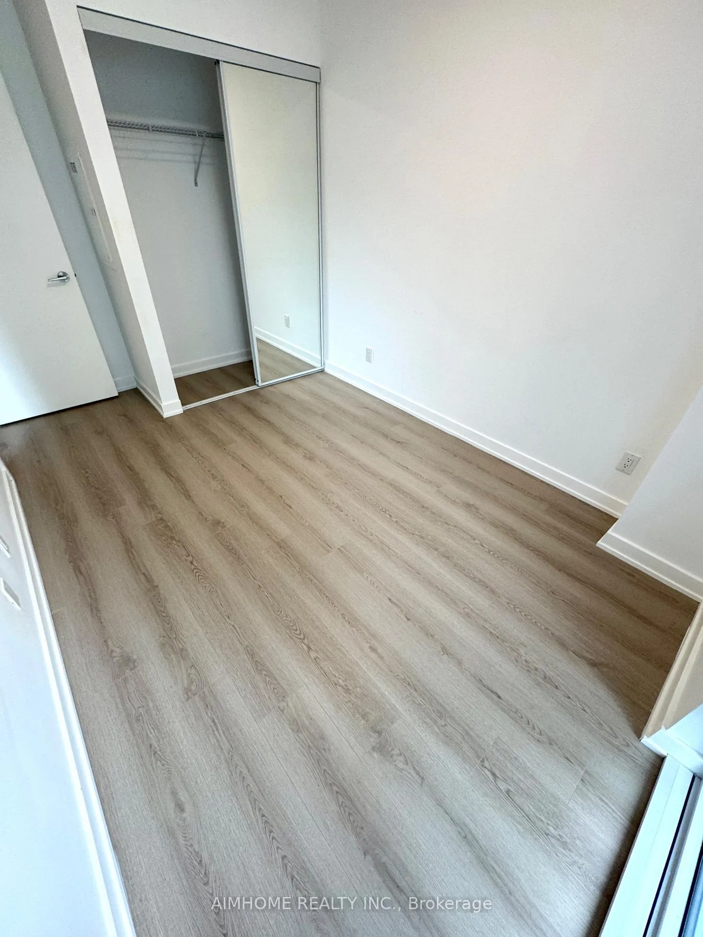 Photo 18 of Unit 2212, 100 Queen Street E, Toronto, Church-Yonge Corridor — HOMEH