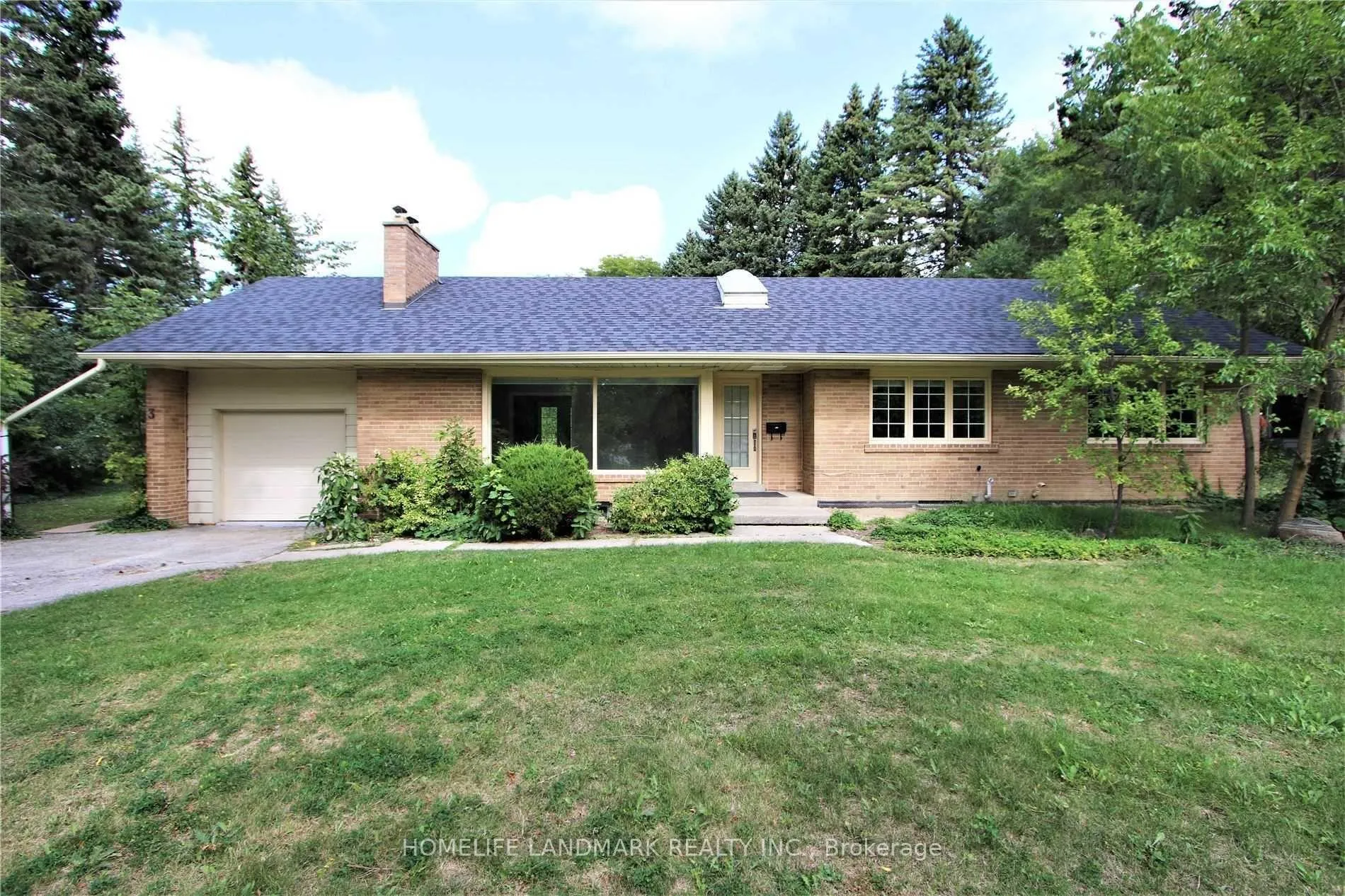 Photo 1 of 3 Elmbank Road, Vaughan, Uplands — HOMEH