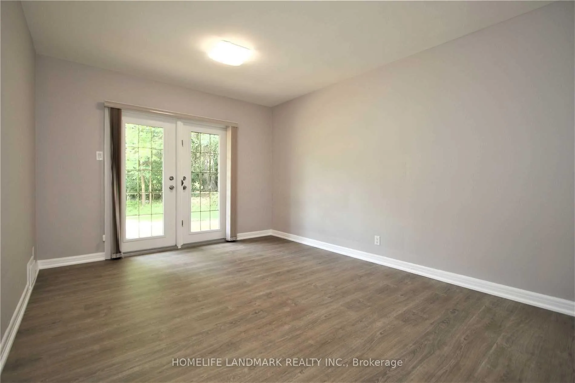 Photo 14 of 3 Elmbank Road, Vaughan, Uplands — HOMEH