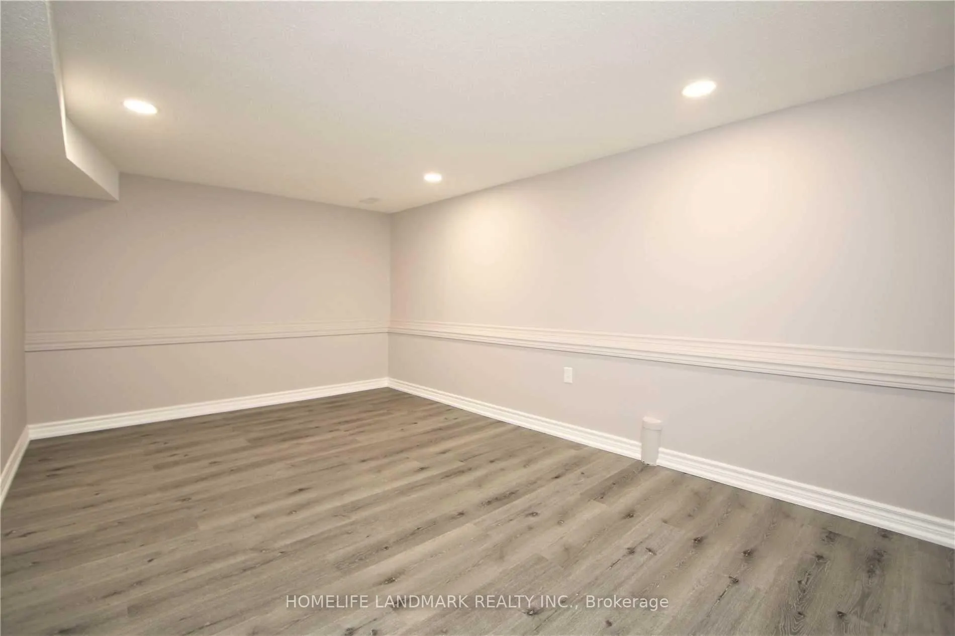 Photo 19 of 3 Elmbank Road, Vaughan, Uplands — HOMEH