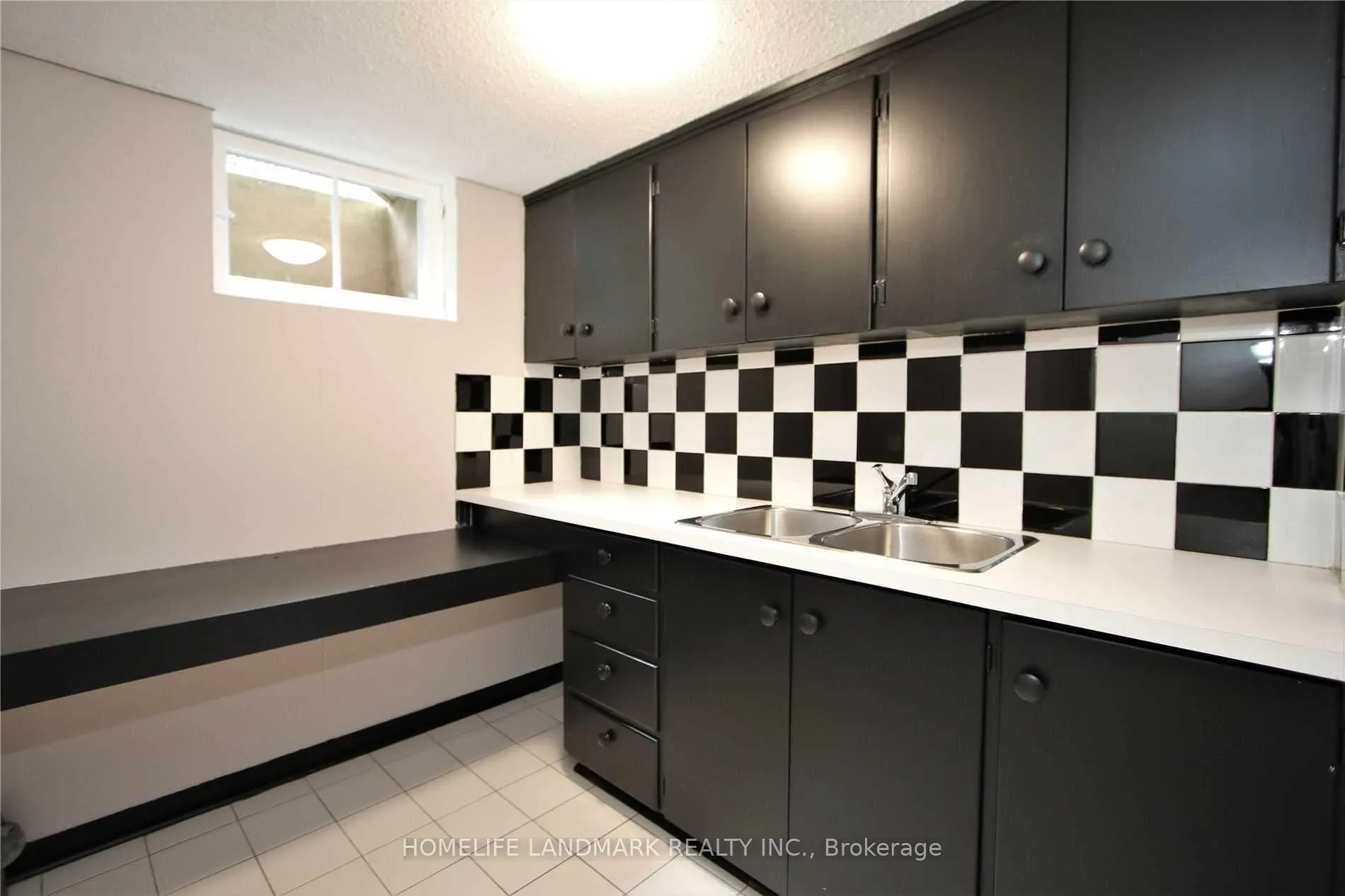 Photo 20 of 3 Elmbank Road, Vaughan, Uplands — HOMEH