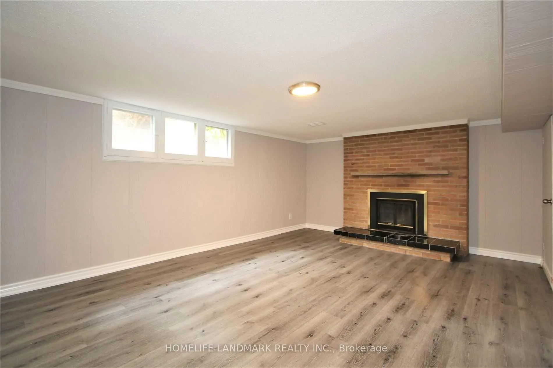 Photo 21 of 3 Elmbank Road, Vaughan, Uplands — HOMEH