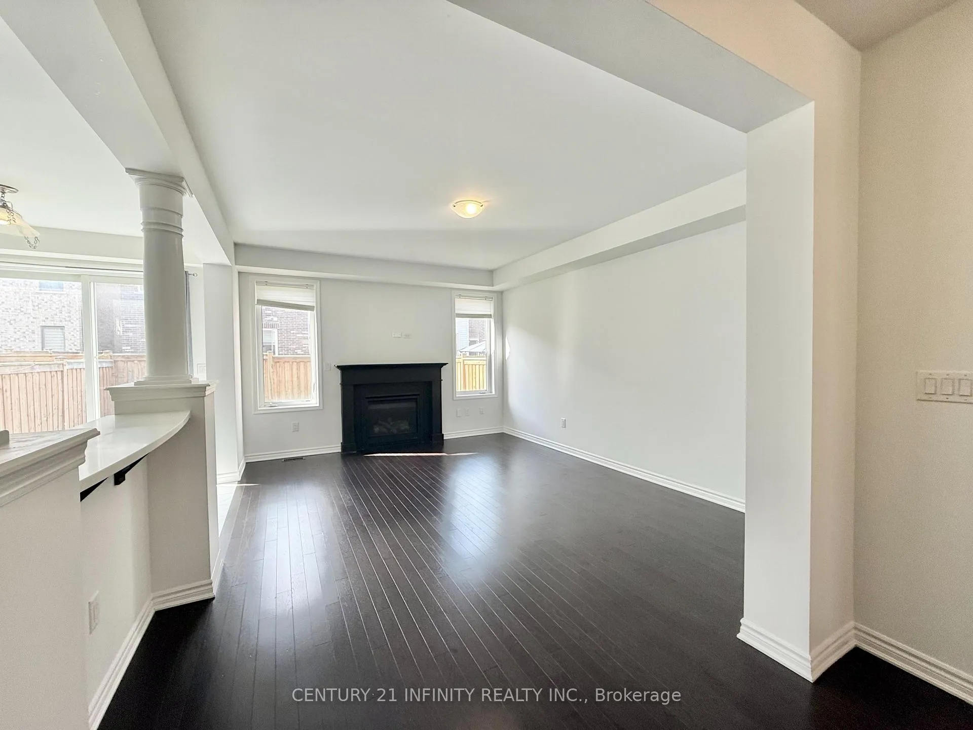 Photo 5 of Unit Basement, 18 Kilmarnock Crescent, Whitby, Rural Whitby — HOMEH