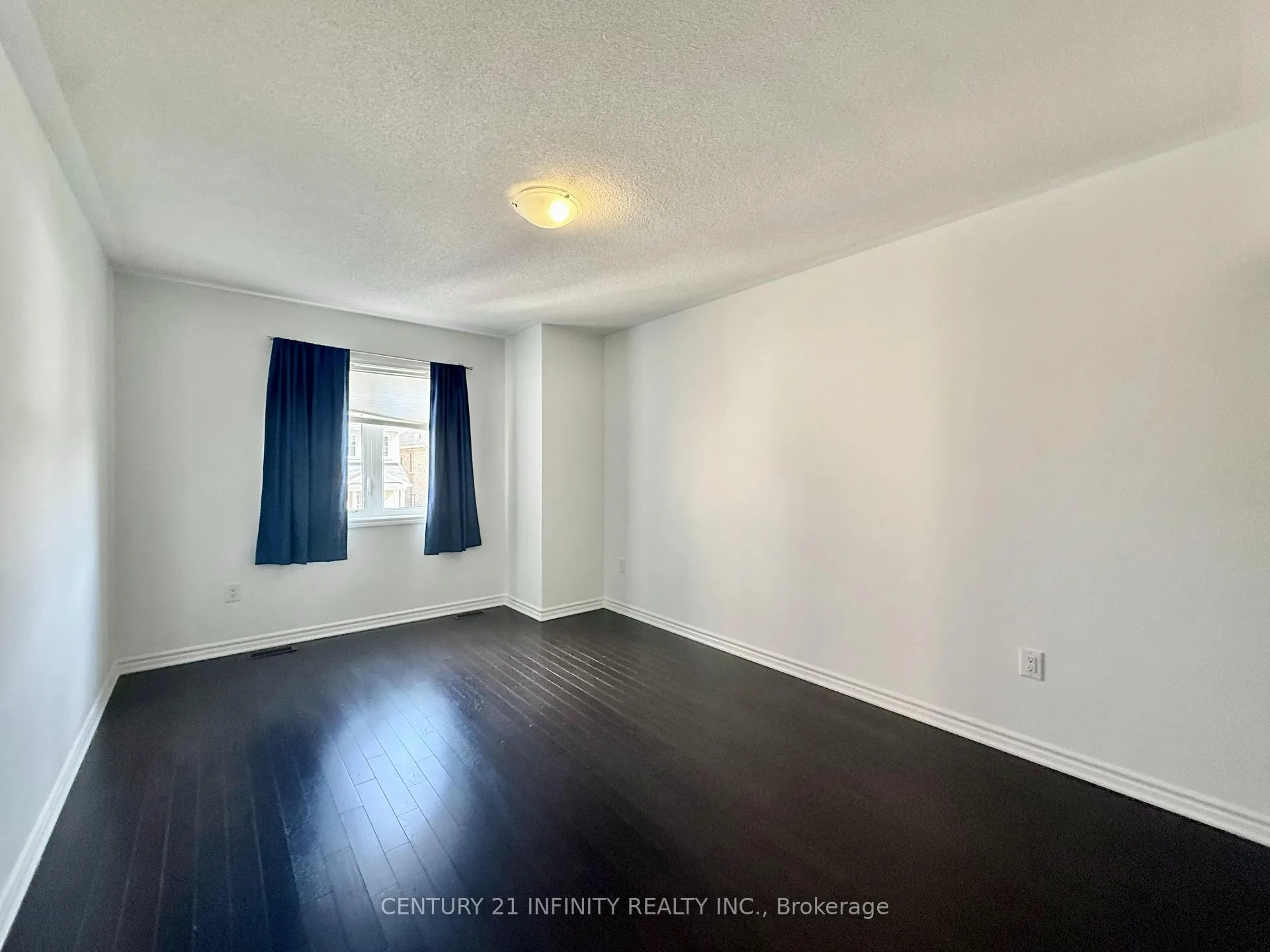 Photo 23 of Unit Basement, 18 Kilmarnock Crescent, Whitby, Rural Whitby — HOMEH