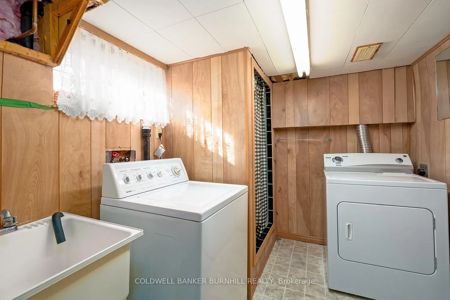 Photo 26 of 162 East 18th Street, Hamilton, Inch Park — HOMEH