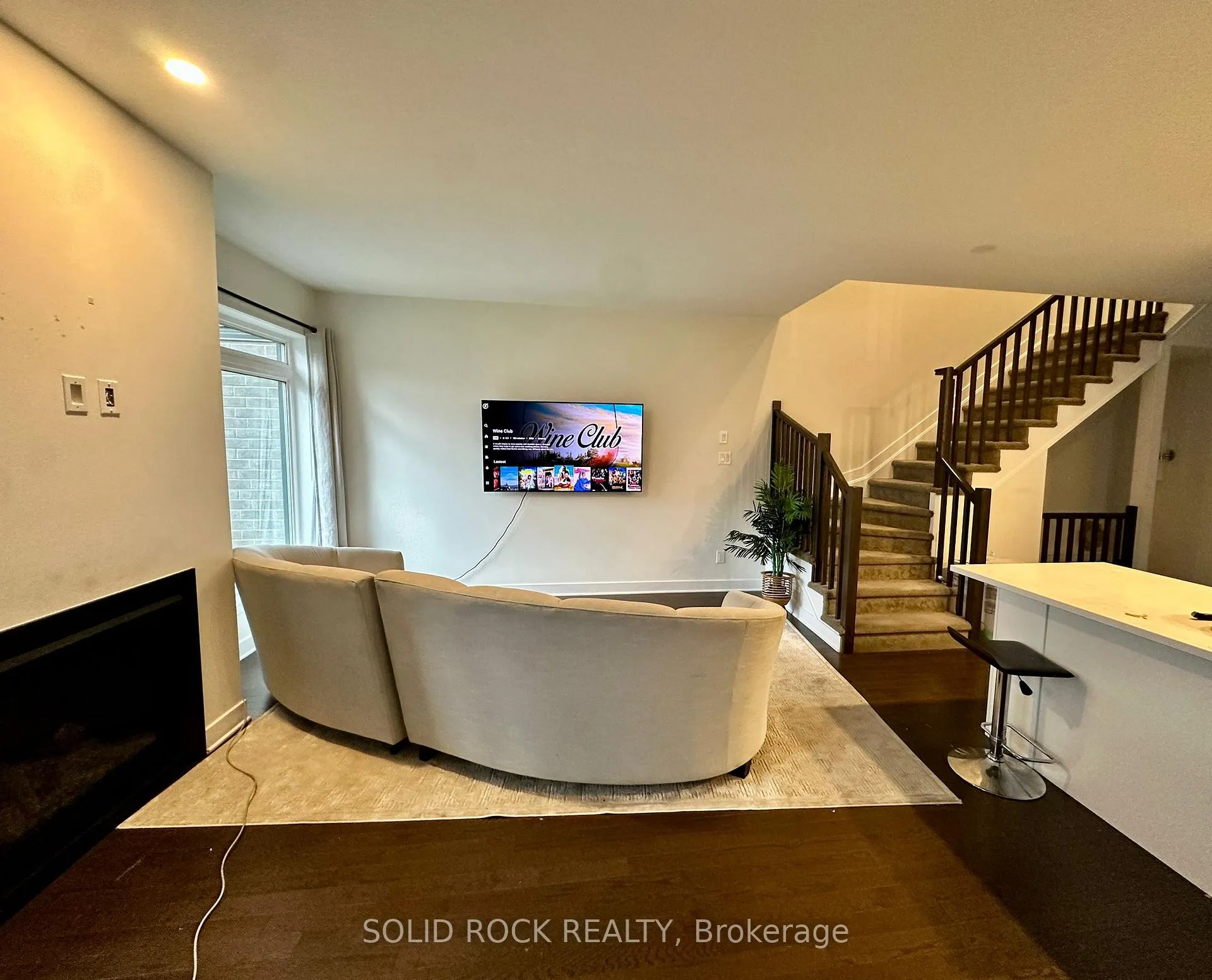 Photo 15 of 135 Rockmelon Street, Ottawa, Riverside South/Gloucester Glen — HOMEH