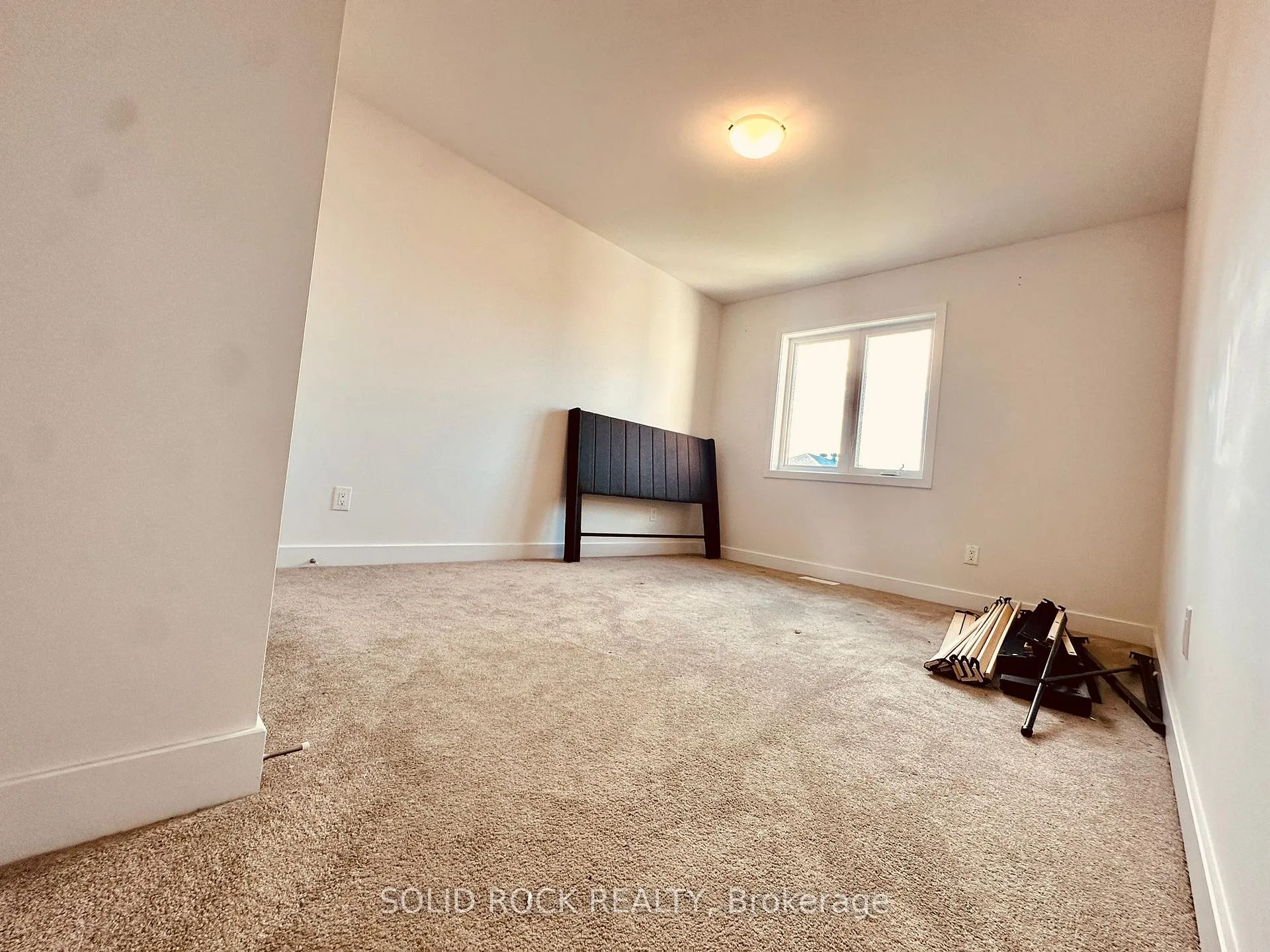 Photo 26 of 135 Rockmelon Street, Ottawa, Riverside South/Gloucester Glen — HOMEH