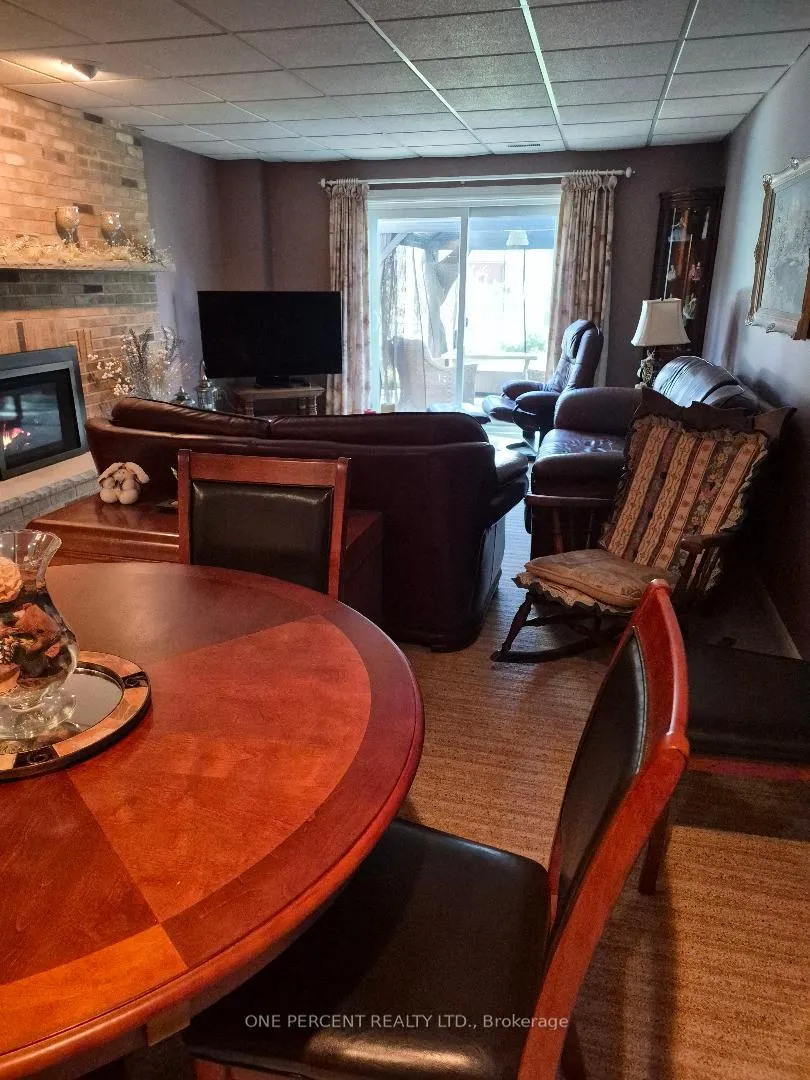 Photo 33 of 39 Pooles Road, Springwater, Midhurst — HOMEH