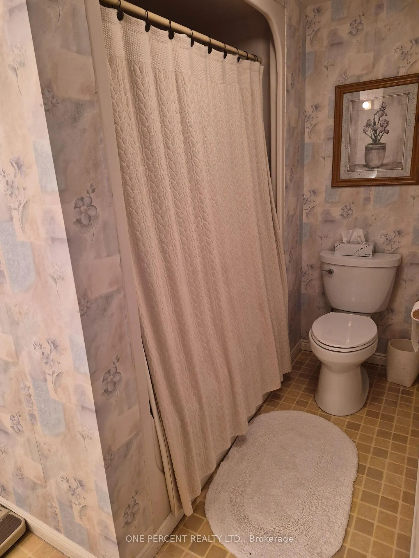 Photo 36 of 39 Pooles Road, Springwater, Midhurst — HOMEH