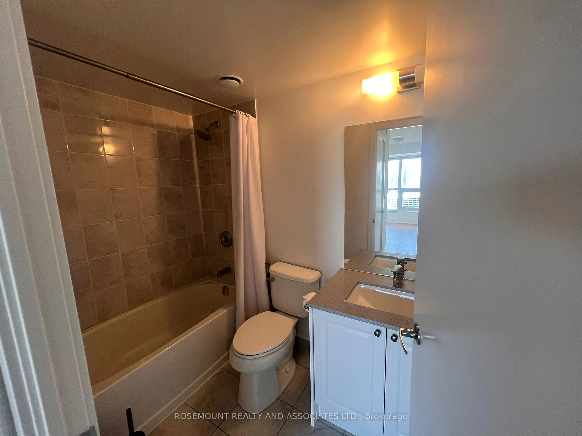 Photo 22 of Unit 1802, 1255 Bayly Street, Pickering, Bay Ridges — HOMEH