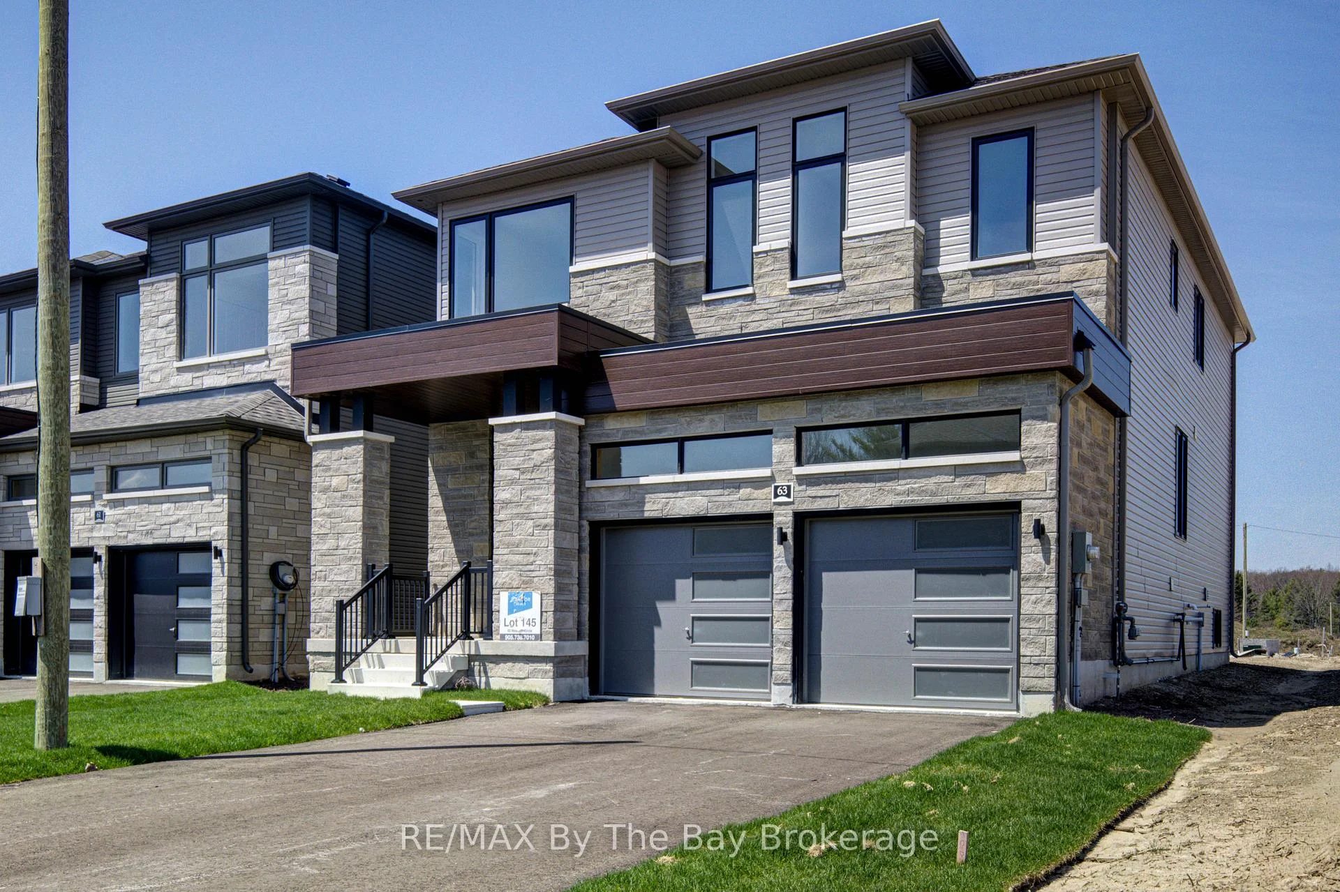 Photo 34 of 63 Rosanne Circle, Wasaga Beach — HOMEH
