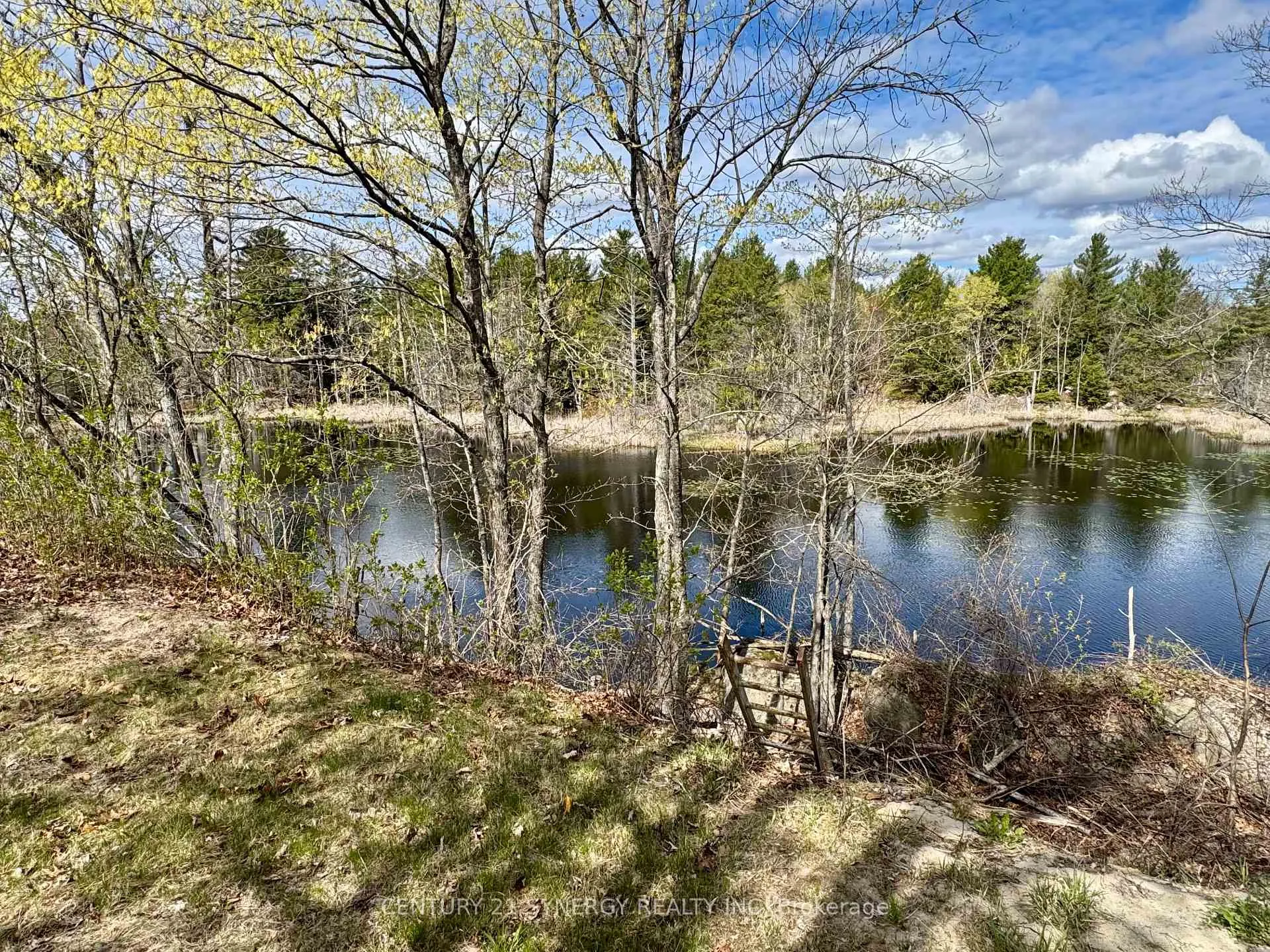 Photo 9 of 11537 County Road 38, Frontenac, Frontenac Centre — HOMEH