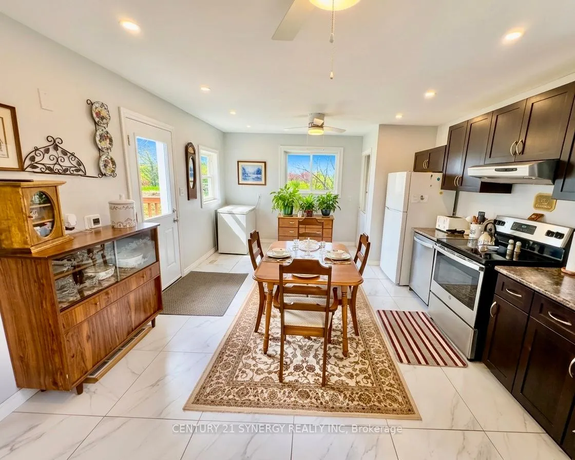 Photo 11 of 11537 County Road 38, Frontenac, Frontenac Centre — HOMEH