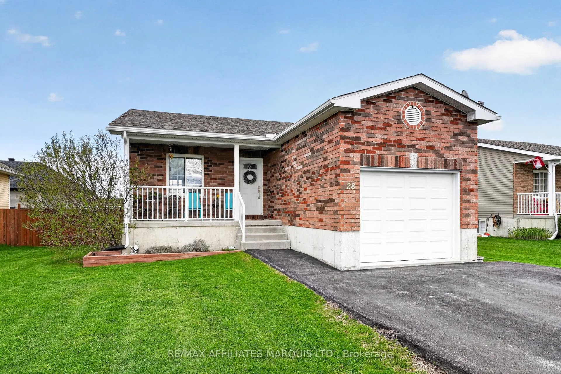 Photo 1 of 28 Cherry Avenue, South Stormont, Long Sault — HOMEH