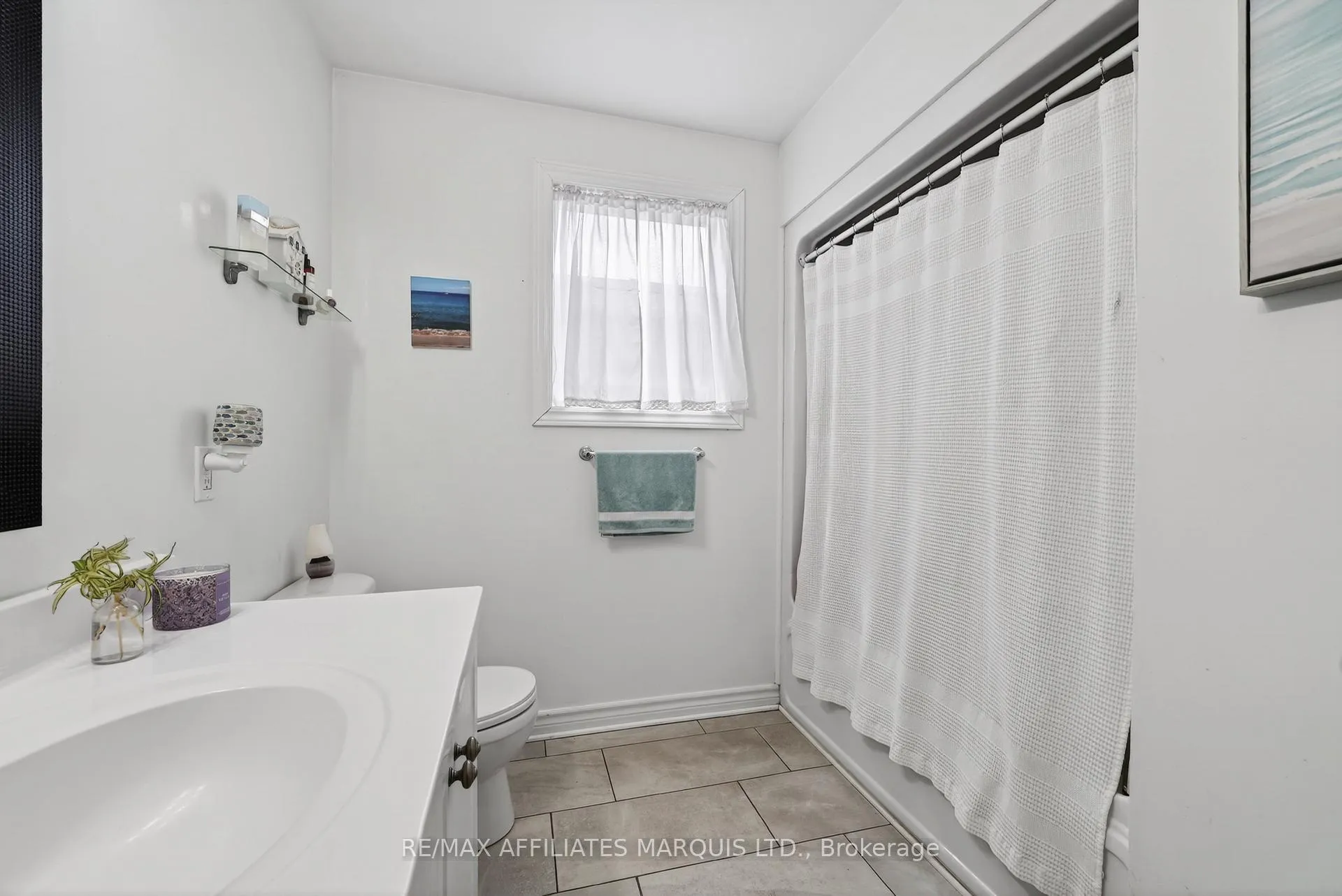 Photo 22 of 28 Cherry Avenue, South Stormont, Long Sault — HOMEH