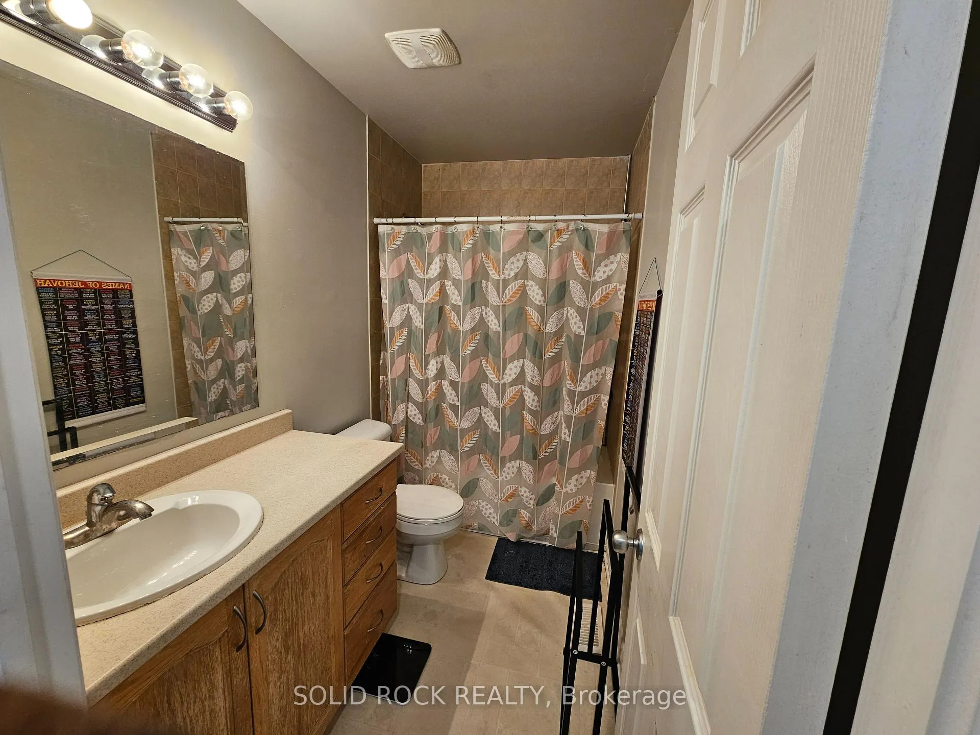 Photo 11 of 255 Catamount Court, Ottawa, Kanata - Emerald Meadows/Trailwest — HOMEH
