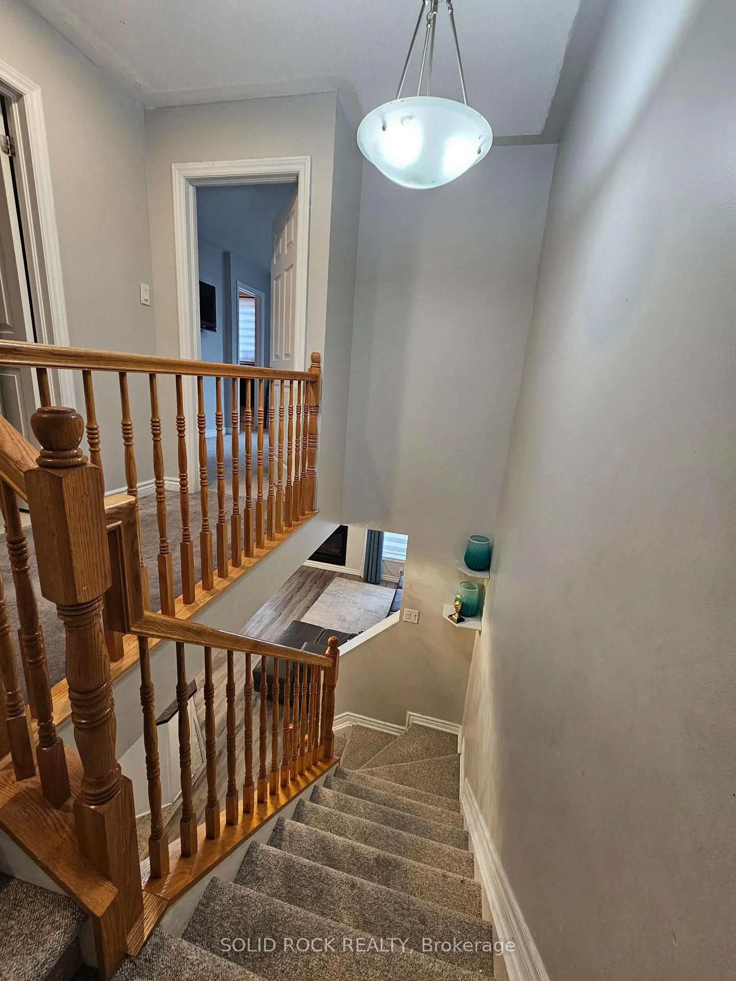 Photo 14 of 255 Catamount Court, Ottawa, Kanata - Emerald Meadows/Trailwest — HOMEH