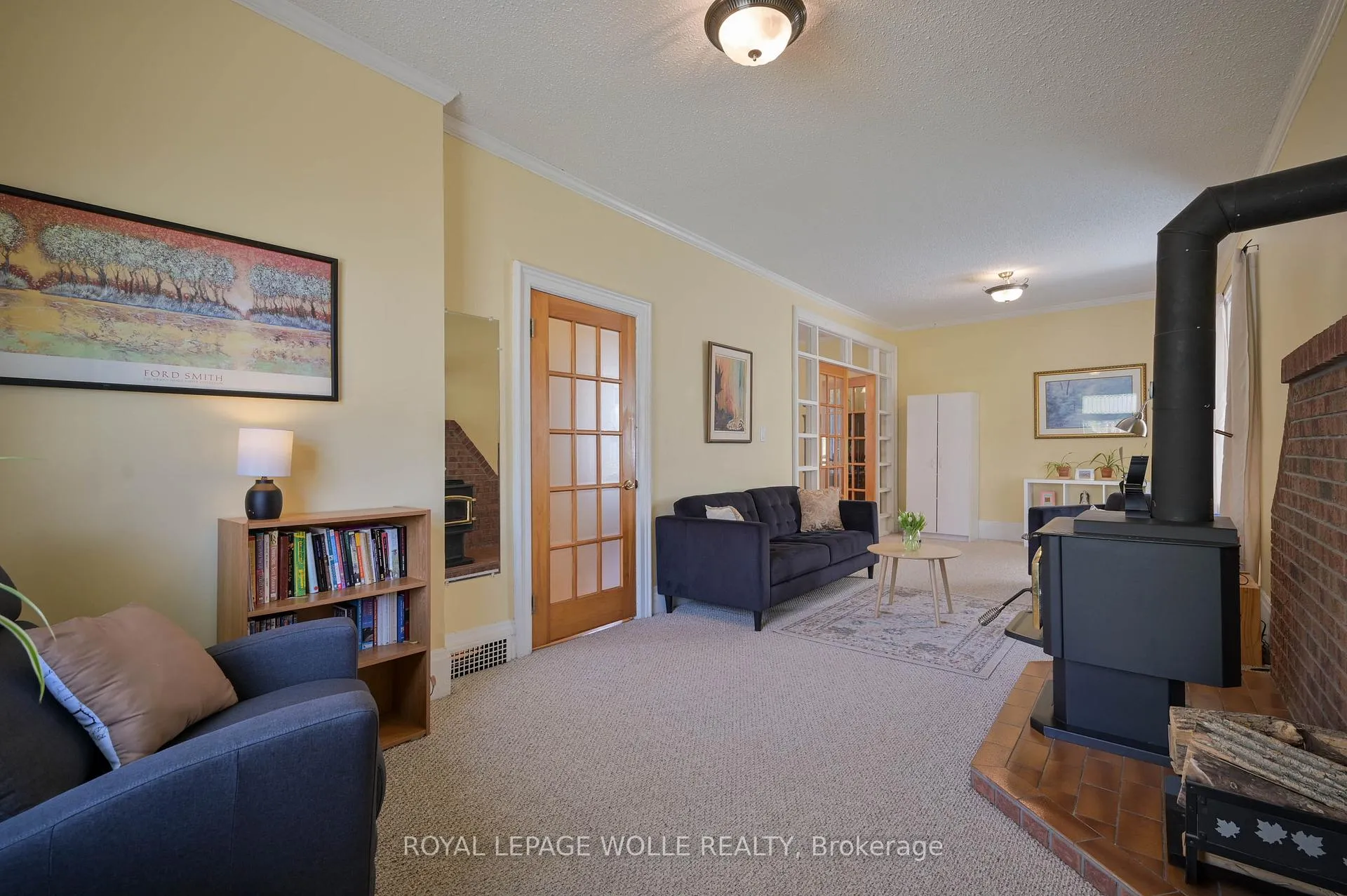 Photo 13 of 25 Ahrens Street W, Kitchener — HOMEH