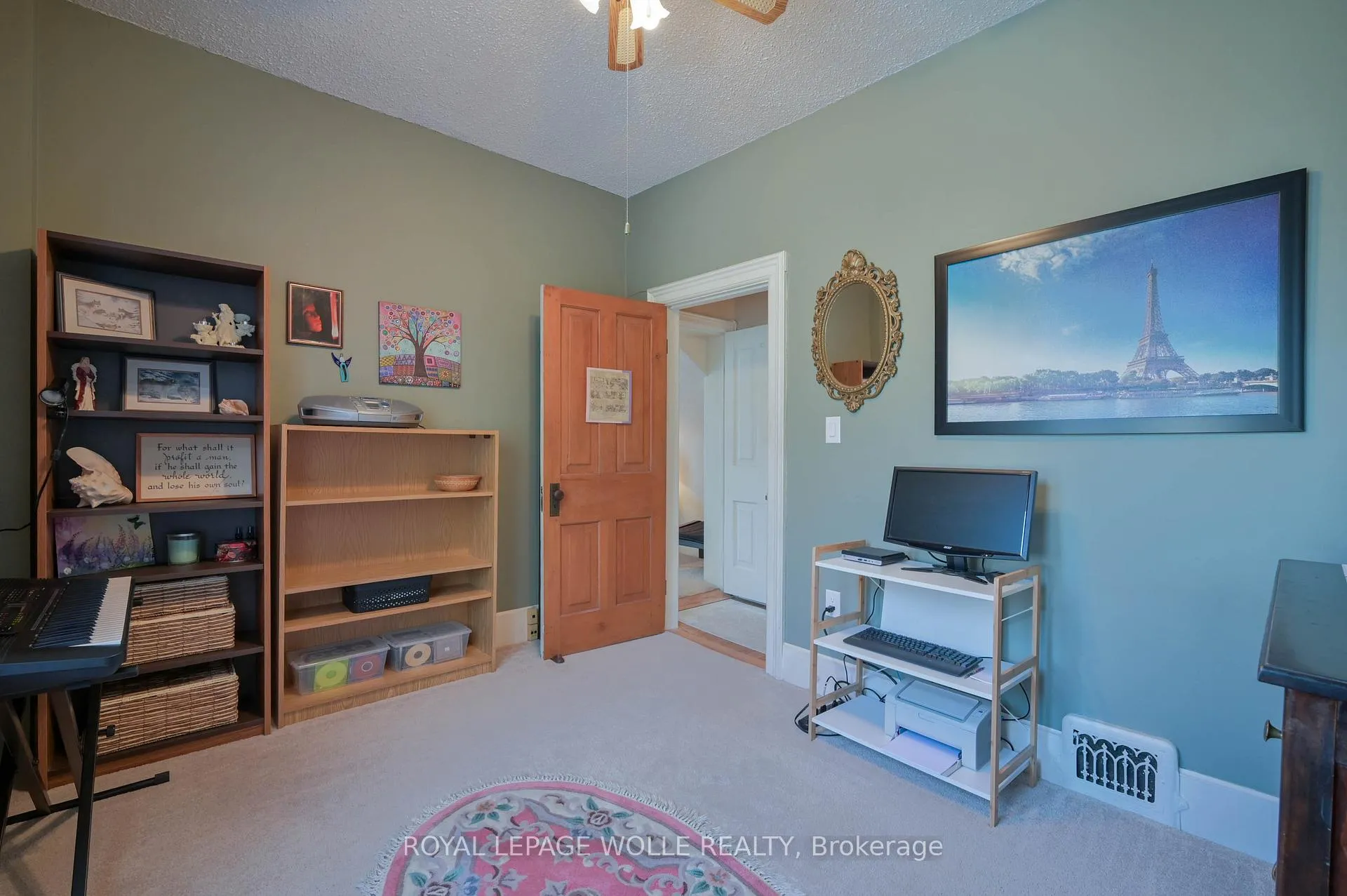 Photo 21 of 25 Ahrens Street W, Kitchener — HOMEH