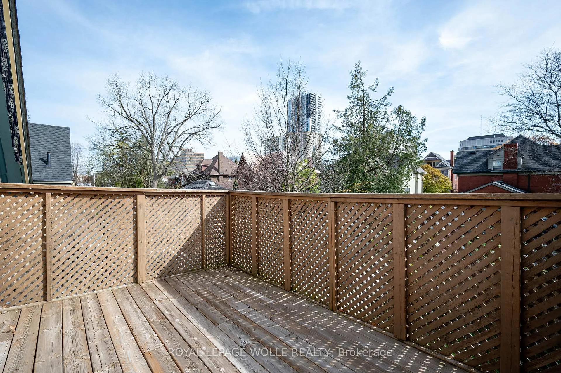 Photo 28 of 25 Ahrens Street W, Kitchener — HOMEH