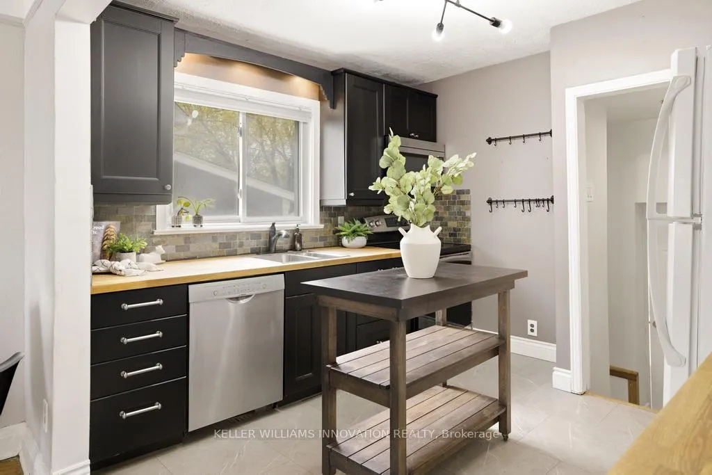 Photo 5 of 201 Bedford Road, Kitchener — HOMEH