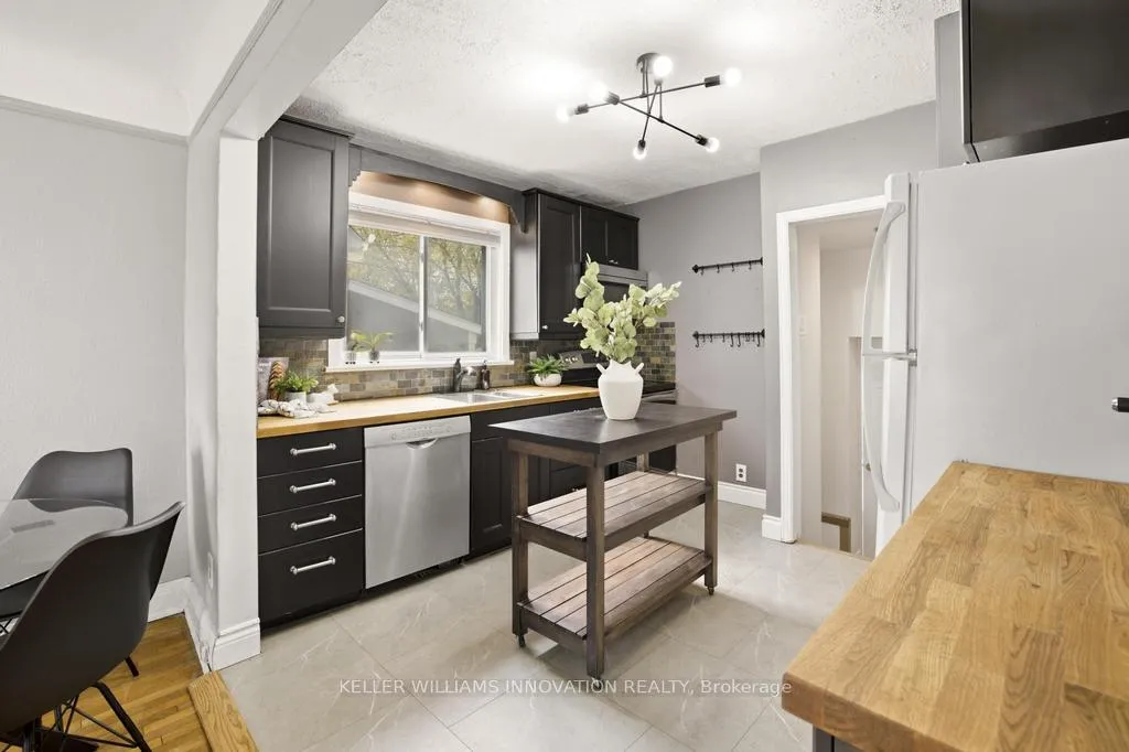 Photo 6 of 201 Bedford Road, Kitchener — HOMEH