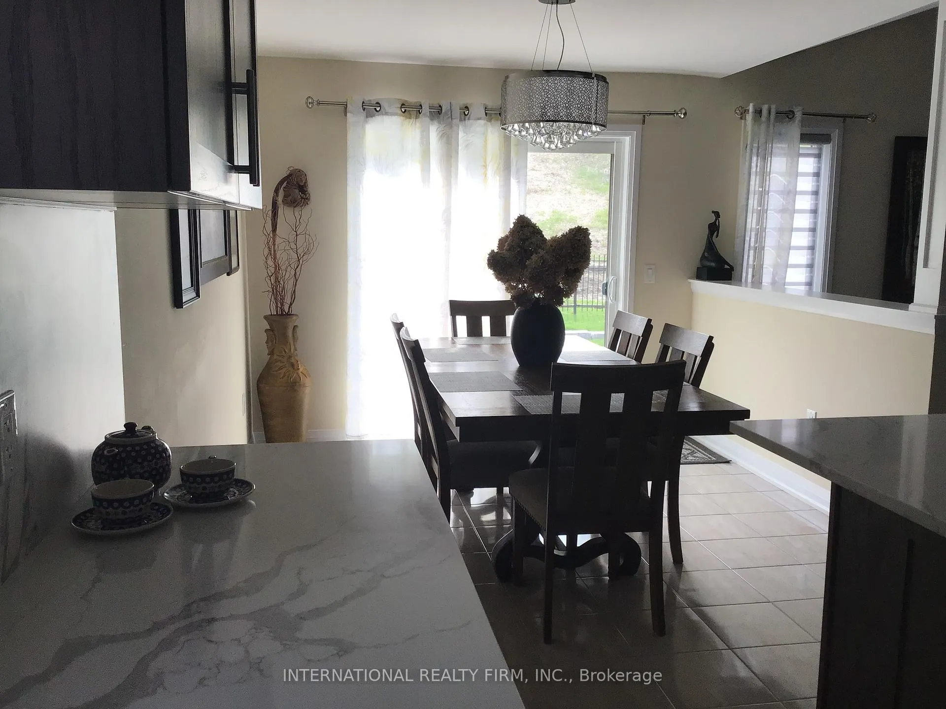 Photo 24 of 49 Beausoleil Drive, Penetanguishene — HOMEH