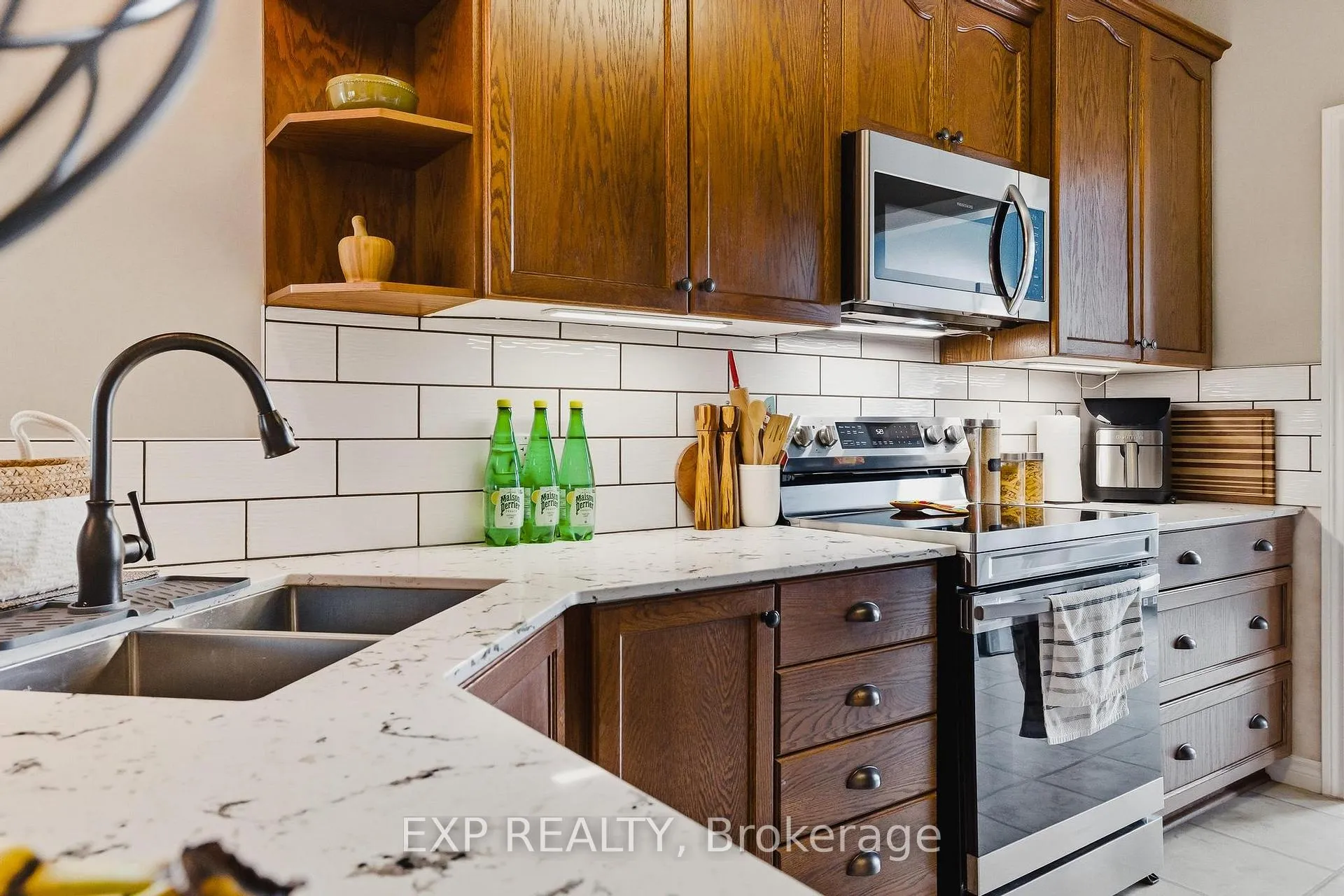 Photo 5 of 89 Andrews Drive, Mapleton, Rural Mapleton — HOMEH