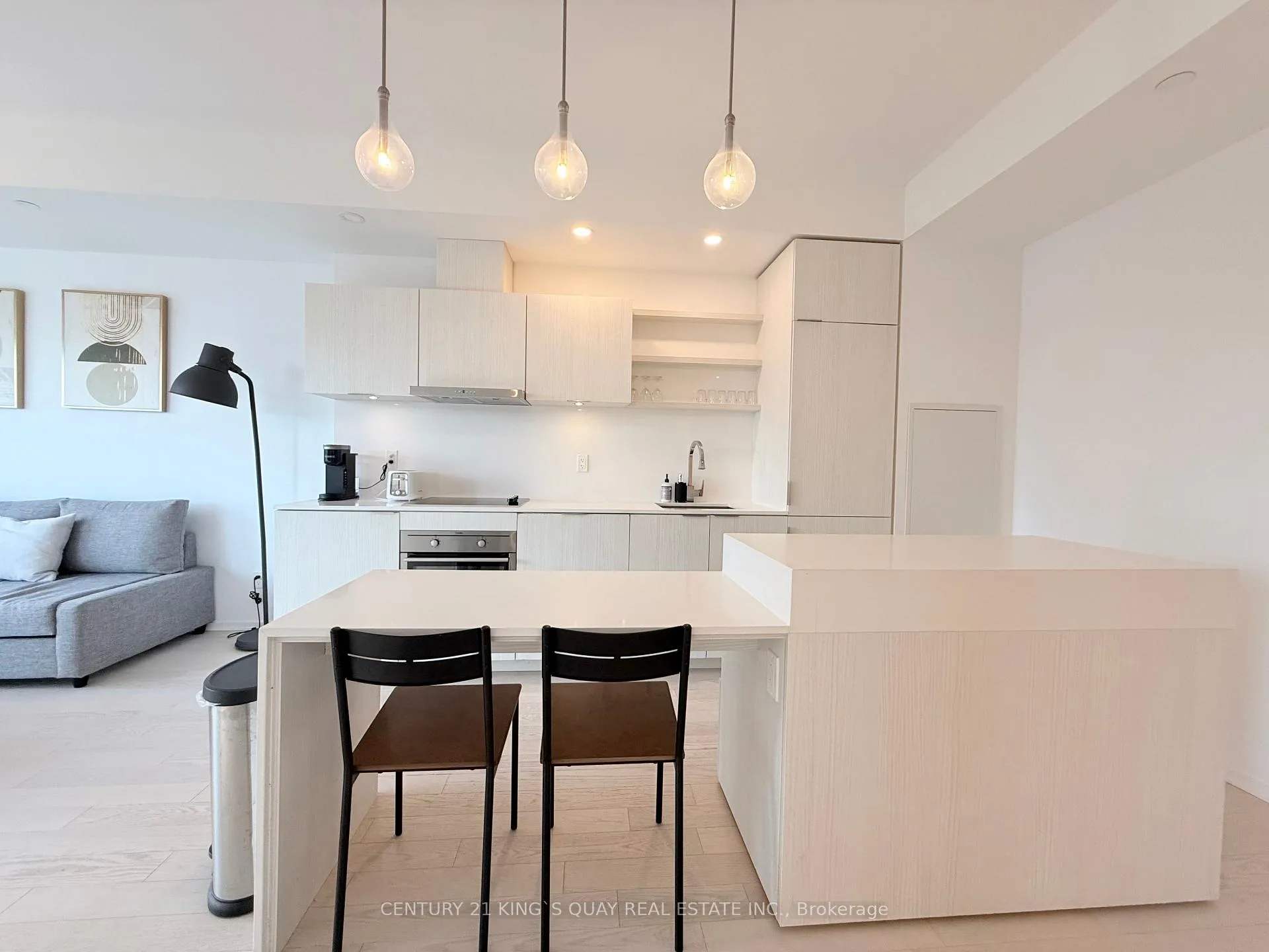 Photo 4 of Unit 1211, 16 Bonnycastle Street, Toronto, Waterfront Communities — HOMEH