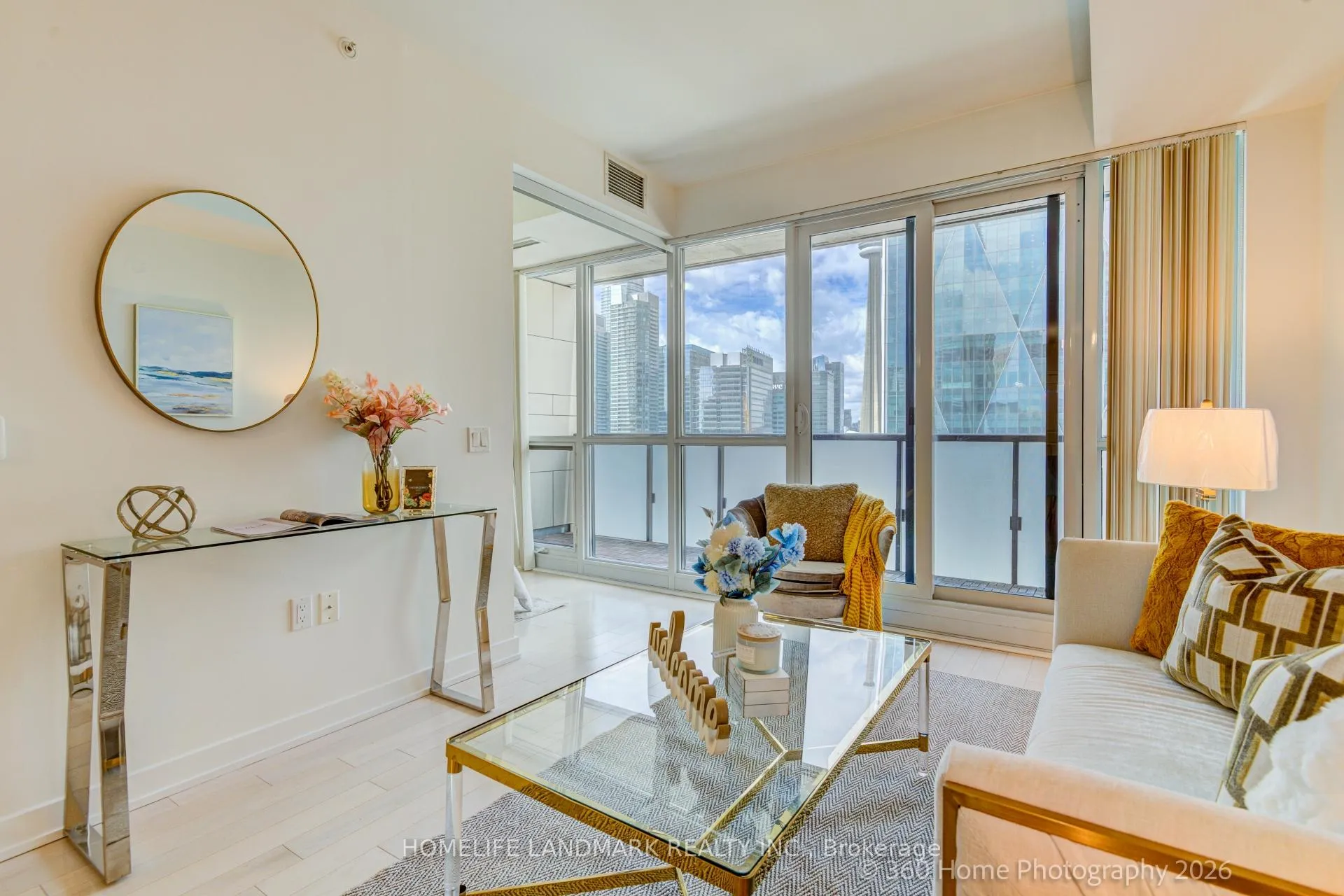 Photo 11 of Unit 2603, 1 The Esplanade, Toronto, Waterfront Communities — HOMEH